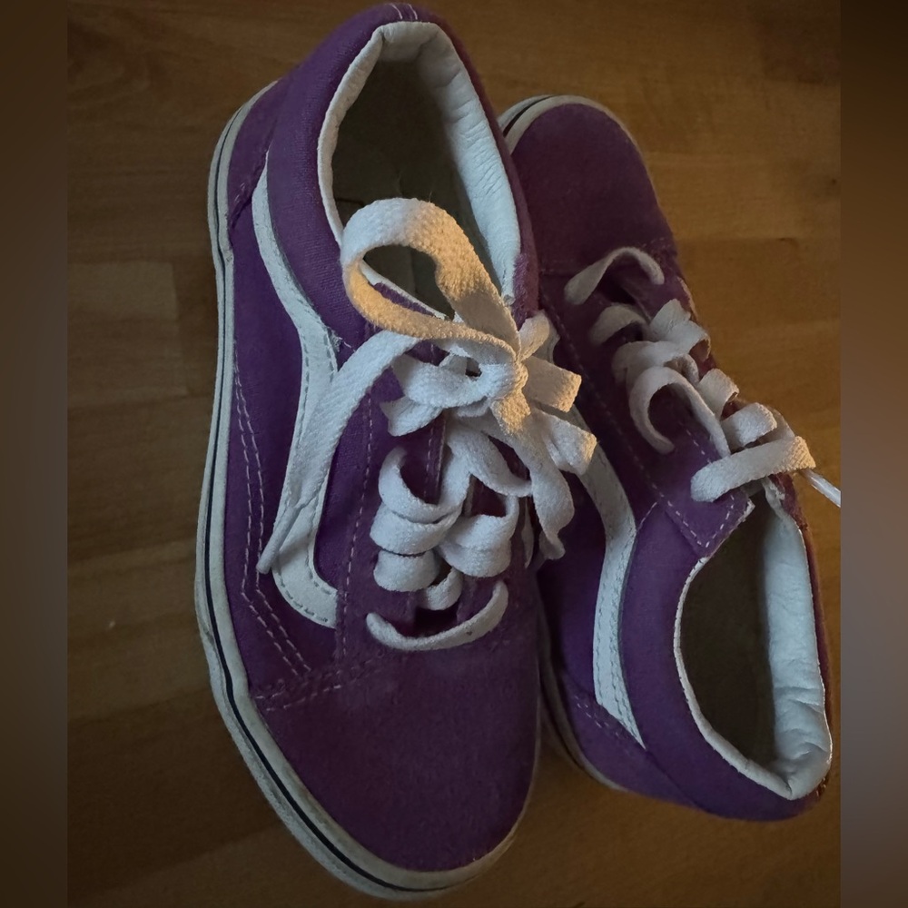 Vans … kids size 13
Worn once
